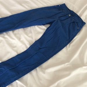 Blue Men’s Levi’s Jeans